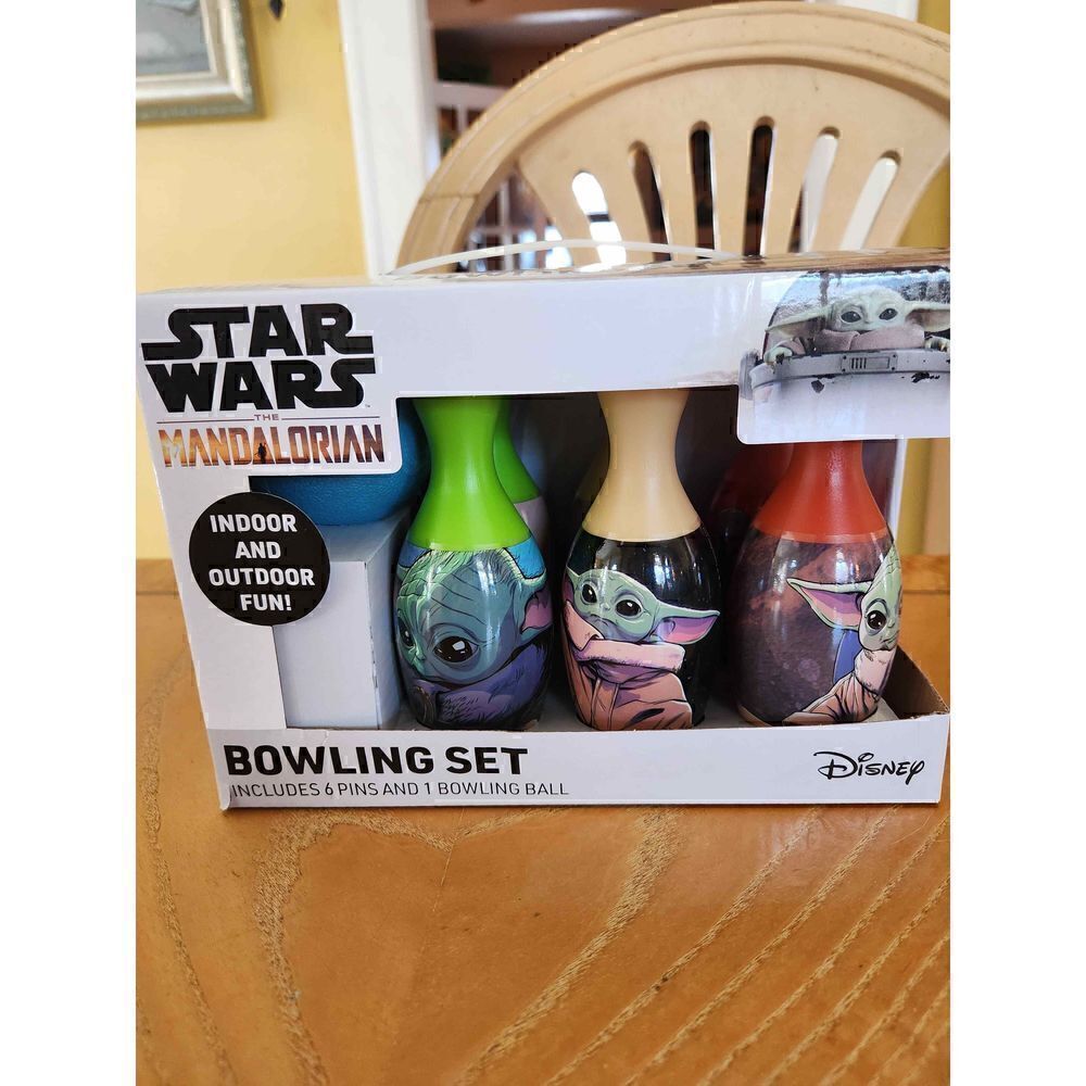 Star Wars Mandalorian bowling set